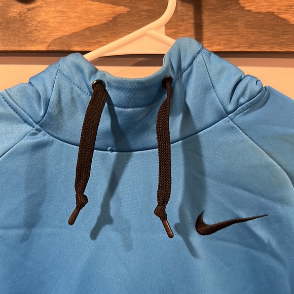 Medium Nike Hoodie/Sweatshirt - Picture 2 of 3